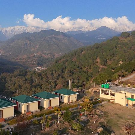 Dhauladhar View Village Resort ダラムシャーラー エクステリア 写真